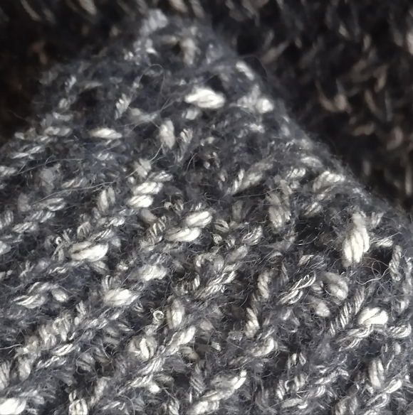 Selected Knit O-neck - Picture 5 of 5